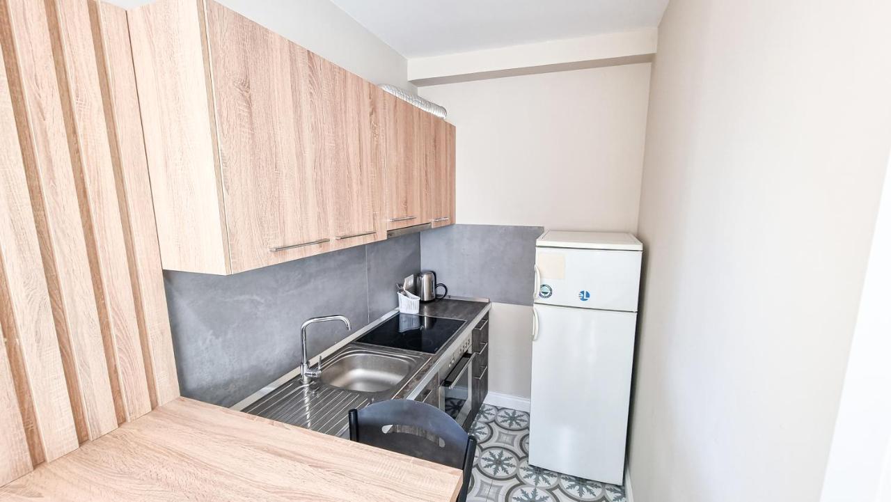 Appartement Skyline View 2br Tirana